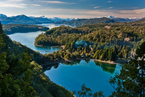 El istmo de Villa la Angostura sobre el Nahuel Huapi