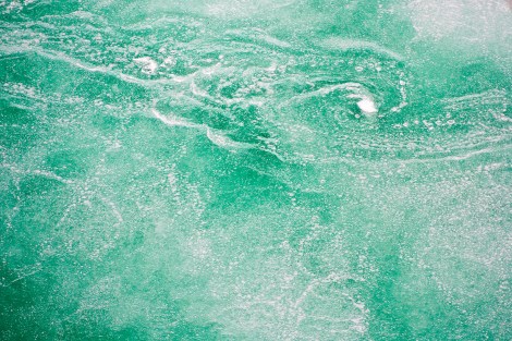 Aguas de la Cascada de Los Alerces, P.N. Nahuel Huapi