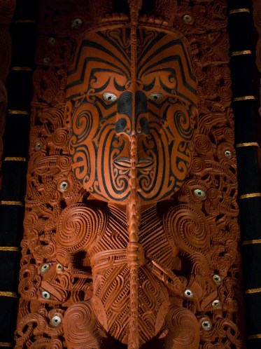 Talla Maorí en el Auckland Museum