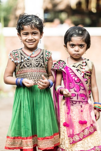 niñas Theyyam