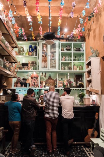 Mezcalería en Oaxaca