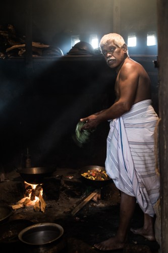 Cocina de un templo, Kandy, Sri Lanka